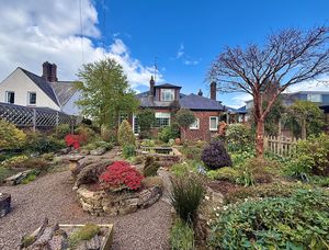 Photo 30- click for photo gallery